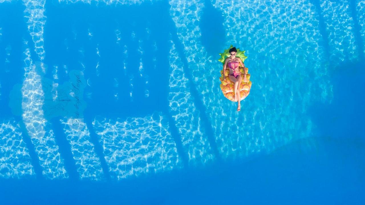 Hotel Lido Degli Scogli クロトーネ エクステリア 写真